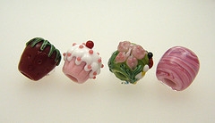 pandora bead cupcake